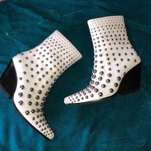 Jeffrey Campbell Colston bootie *RARE*
